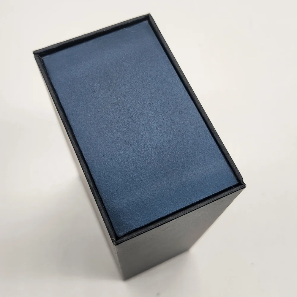 Samsung S8 EMPTY BOX- NO PHONE NOR INSERTS- Very Study Packaging
